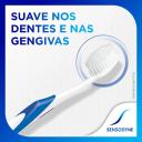 Kit Escova de Dente Sensodyne Gentle Suave às Gengivas com 2 unidades