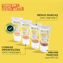 Protetor Solar Hidratante Facial Garnier Uniform & Matte Vitamina C FPS 50 Cor Morena 40g