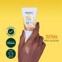 Protetor Solar Hidratante Facial Garnier Uniform & Matte Vitamina C FPS 50 Cor Morena 40g