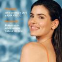 Protetor Solar Corporal e Bronzeador Isdin HydroOil FPS30 200ml