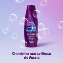 Kit Aussie  Mega Moist Shampoo180ml + Creme de Tratamento 3 Minute Miracle 236ml