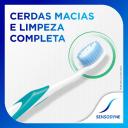 Escova de Dente Sensodyne Multi Proteção Macia com 1 unidade