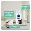 Desodorante Nivea Black & White Invisible Fresh Roll On Antibacteriano com 50ml