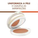 Protetor Solar Facial Compacto Avène Cor Sable Pele Clara FPS 50 com 10g