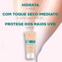 Base BB Cream L'Oréal Paris Efeito Matte Cor Escura FPS 50 30ml