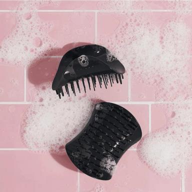 TANGLE TEEZER SCALP BRUSH BLACK