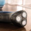 BARBEADOR ELéTRICO PHILIPS - SHAVER 1000 - AQUATOUCH Bivolt