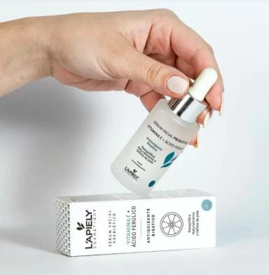 SERUM FACIAL PREBIOTICO VITAMINA C + ACIDO FERULICO L&amp;amp;#039APIELY 30ML