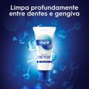 Pasta de Dente Oral-B Gengiva Detox Deep Clean com Flúor de 102g