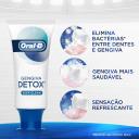 Pasta de Dente Oral-B Gengiva Detox Deep Clean com Flúor de 102g