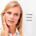 KIT ISDIN ISDINCEUTICS ANTIOXIDANTE FLAVO-C ULTRAGLICAN CAIXA DE AMPOLA SéRUM FACIAL 10X2ML